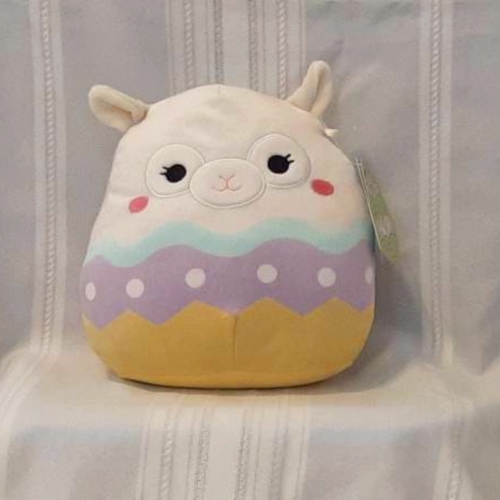 BNWT 8” Leah the Llama Squishmallow